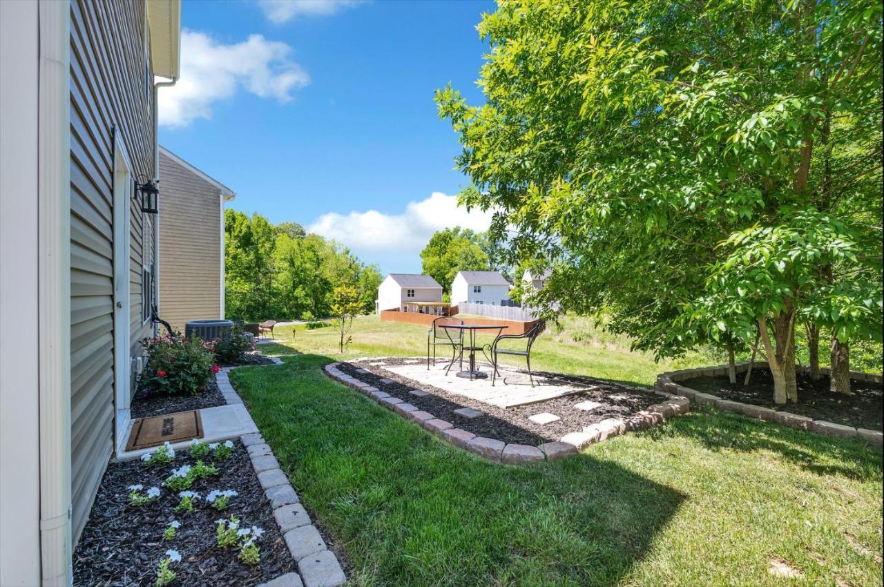 שרלוט Cozy Home Close To Airport, Downtown, & Us Whitewater Center מראה חיצוני תמונה